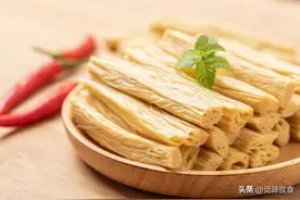 腐竹不是越黄越好，牢记“3买3不买”，优质又好吃，不被老板忽悠图片