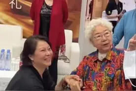 逼死发妻、疯狂捞金、移民国外？唐国强早已经被利益蒙蔽双眼？图片