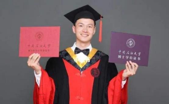 关于博士后研究人员及配偶子女落户相关事项