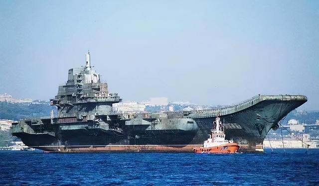 俄议员声称有权从中国“收回”辽宁舰，中方务必拆掉所有武器！