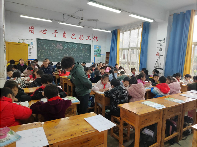 四川省民生研究会新媒体中心-官网