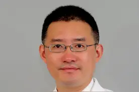 中耳炎有积液怎么办？#中耳炎 #医学科普 #健康科普 #抖音健康 #抖音健康知识分享 #抖音健康小助手视频封面