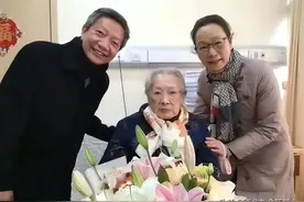 母亲节刚过，已有10位戏骨去世，秦怡享年百岁，刘子枫带病拍戏图片