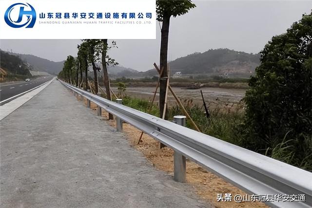 波形护栏如何获得精准报价？波形护栏多少钱？