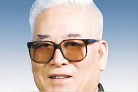 1979还击战29个陆军师的师长出了3位上将图片