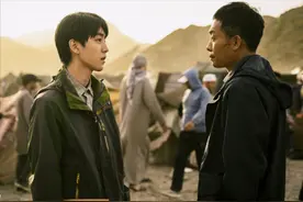 《万里归途》十分催泪，比《红海行动》更真实！看得热血沸腾图片