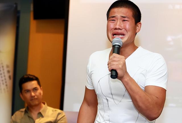 被央媒点名批评的9个明星，一夜之间跌落神坛，没一个人值得同情