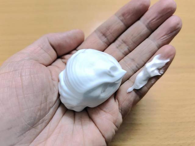 男生又一好玩又实用的玩具，焕醒星洞小飞碟手动剃须刀上手体验