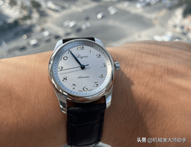 ȫ���ֱ�Ʒ�Ƶ�������ǰ50����10��Ʒ������������