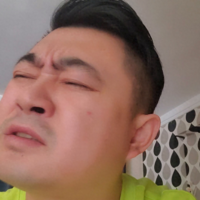 中行信用卡中心电话，欠中行信用卡十几万没钱还了会有什么后果 配图01