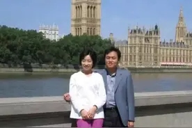黄光裕：这辈子，我最成功的投资，就是选择杜鹃为妻图片