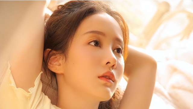 女人有这些表现，其实就是在拒绝你，别自作多情