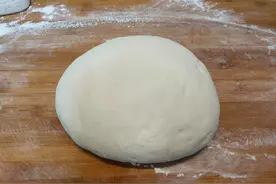 山东婆婆给儿媳妇送饭，每次都是一大兜馒头包子，网友：模范婆婆图片