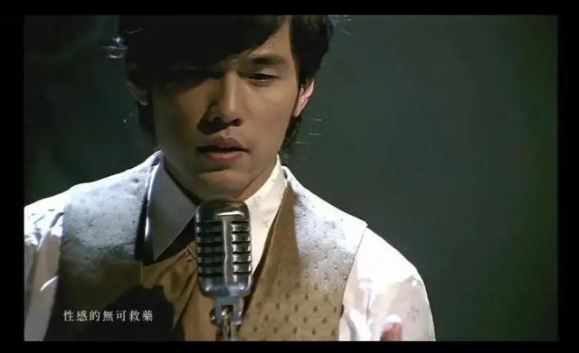 蓝色风暴,浅浅的蓝,浓郁的香