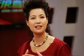 梦鸽：嫁大27岁恩师生李天一,儿子17岁入狱,苦熬10年一家团聚了?图片