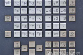 服务器100M带宽什么概念？100M上行速度和下行速度是多少？图片