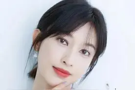 长腿美女张俪，肤白貌美，温文尔雅，气质出众，楚楚动人的写真图片