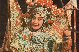 京剧名家关肃霜如果不是遭受排挤，那么《红色娘子军》中也有她图片
