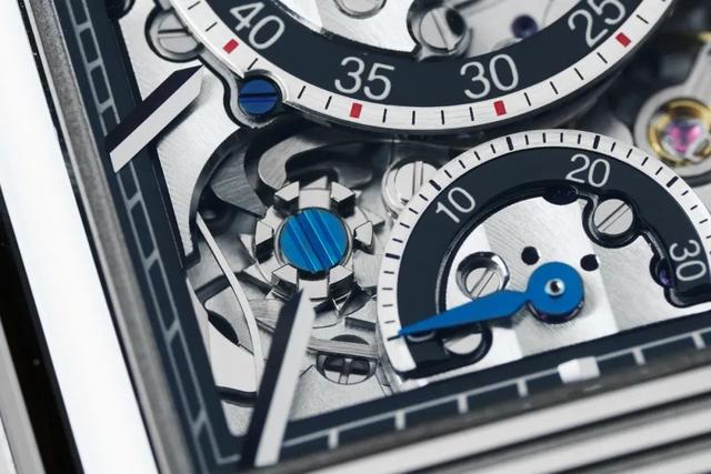 ���ҷ�ת��һ�ٷ���