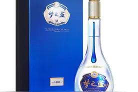 洋河梦之蓝m3水晶测评，对比泸州老窖特曲60版如何？二者孰强孰弱图片