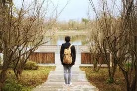 高考成绩出来了，请抱抱那个沉默的孩子图片