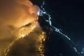 一场火灾终于看清了重庆人的真面目！英雄不问出处，即来就是好汉图片