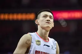 周鹏发言话里有话，暗示广东队人员将有大变动，赵睿要离队？图片