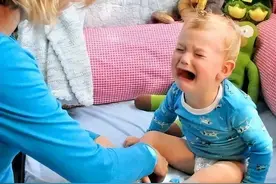 直到儿子哭着喊“鸡鸡疼”，才明白男宝的私处真不是随便洗洗就行图片