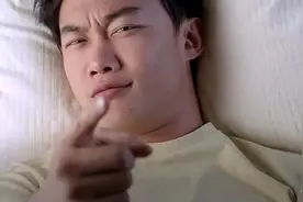 又蠢萌又悲伤，红了20年，他才是港圈真顶流图片