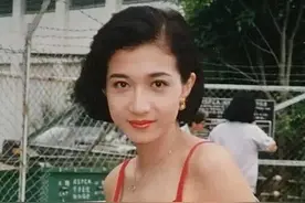 成龙枉为人父的绝情，导致私生女和大12岁外国女友结婚，如今怎样图片