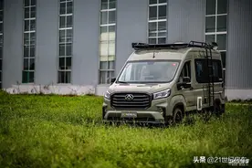 个性化越野套件+战斗范儿涂装！这是最懂中国人的VANlife露营车图片