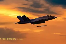 J-35这回玩真的了！最新版J-35已接近实战标准：什么时候上舰？图片