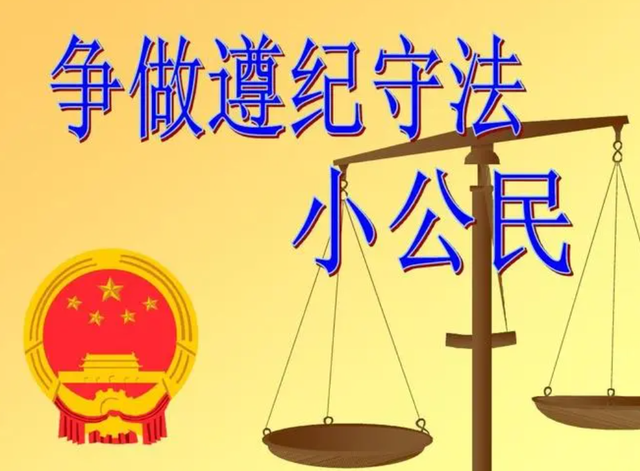 江苏一“鸭窝”被警方捣毁，卖淫者全是男性，女嫖客最小只有25岁