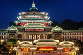 让时间沉淀美丑，八座重庆地标建筑，认识巴渝核心的这座山城图片