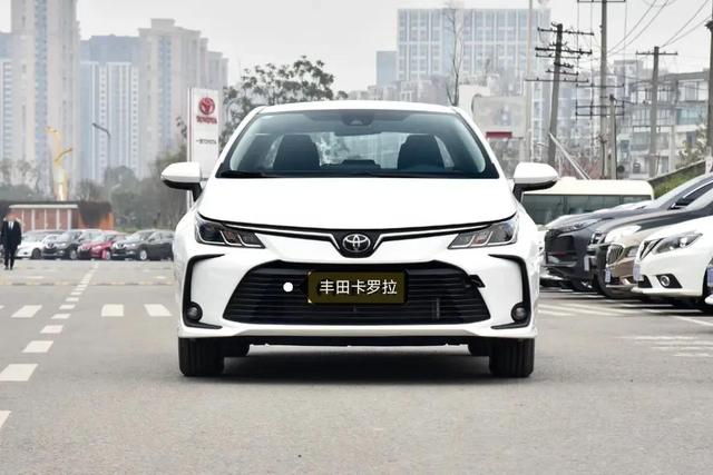 丰田卡罗拉大众朗逸，买谁更合适？试驾后发现差距太明显