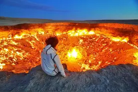 燃烧51年的“地狱之门”，当地打算扑灭了！填沙浇水，还是核弹？图片