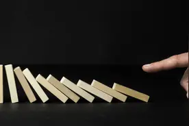 世界万象，冥冥之中自有秩序，只是我们看不到罢了图片