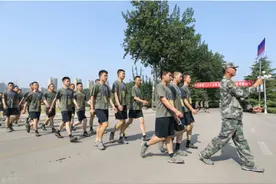 军考辅导：士兵提干考军事体能吗？考什么内容？图片