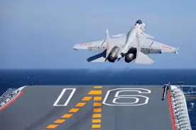 80艘大陆军舰被摧毁，美国兵推出现最坏结果：8万解放军占领台岛图片