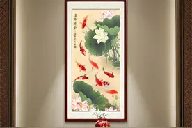 一进门看见什么画好？挂上这幅画邻居们都羡慕你图片