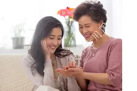 丈夫为报复妻子出轨，竟将一切换成强力胶！送医院恶搞成真！图片