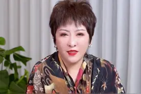 向太罕谈身体状况，称患脑下垂体瘤十年，身体受影响变得又肥又肿图片