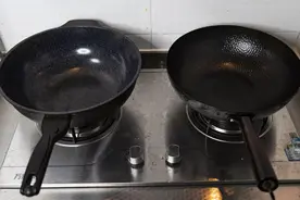 建议大家：厨房有这4种锅子就够了，其余的买了也是浪费钱图片