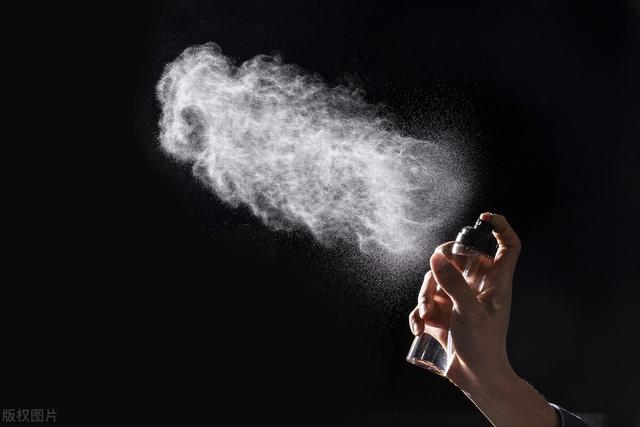 纽西之谜鱼子酱喷雾怎么使用，雅漾喷雾开封后可以用多久