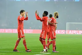 欧冠-科曼弑旧主 姆巴佩两球被吹 帕瓦尔染红 拜仁1-0客胜巴黎占先机图片