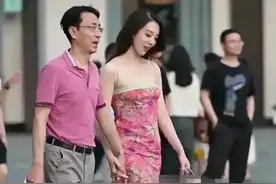 国企领导与小三被抓拍后续，女方家境随之流出，网友直言：可惜了图片