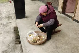 疫情放开后，爷爷奶奶这样做成为了我们家躲过感染的人！图片