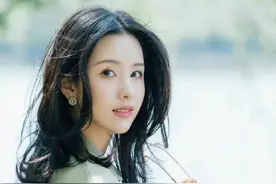 陈都灵近期穿搭图片