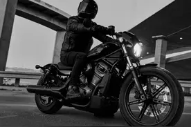 哈雷夜行者Nightster 975卷土重来，或将取代883成为入门款运动者图片