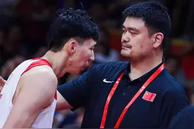 姚明亲自带队，男篮平均身高两米，年龄25岁，郭士强刘炜鼎力相助图片